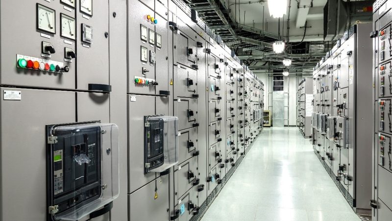 电气成套设备：分类解析与选型要点