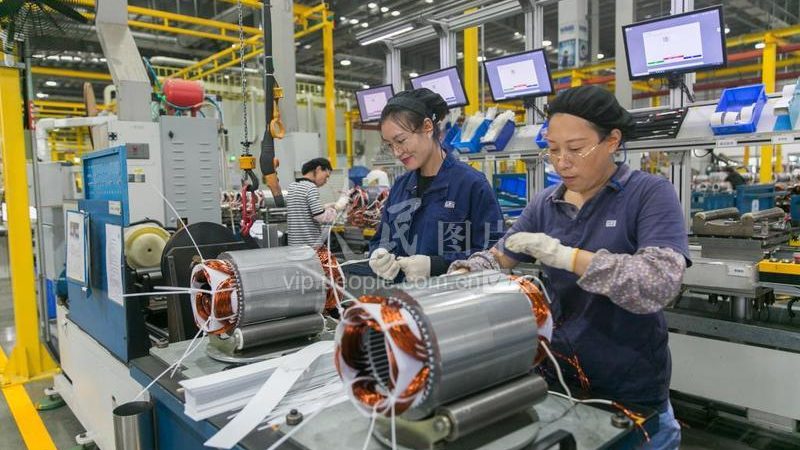 揭秘低压电器型号：含义、常见问题及选型要点